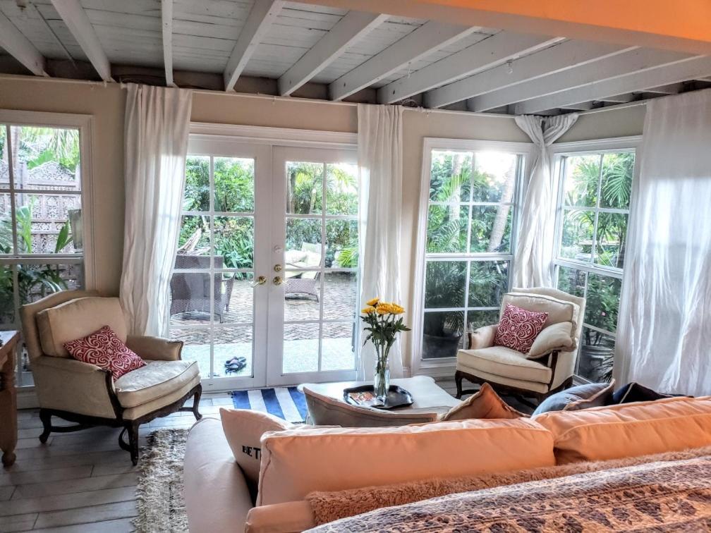 Chateau Gardens Hotel Lake Worth Beach Kültér fotó