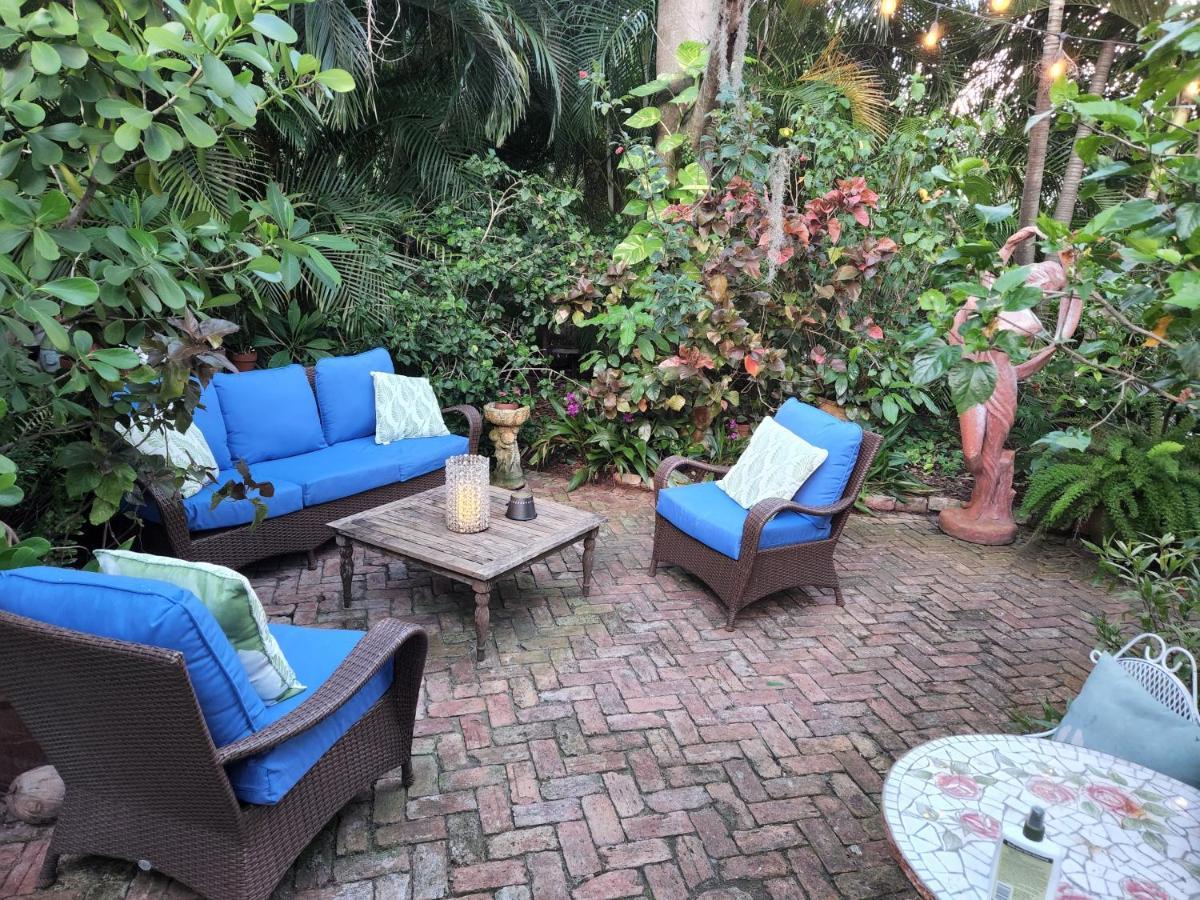 Chateau Gardens Hotel Lake Worth Beach Kültér fotó