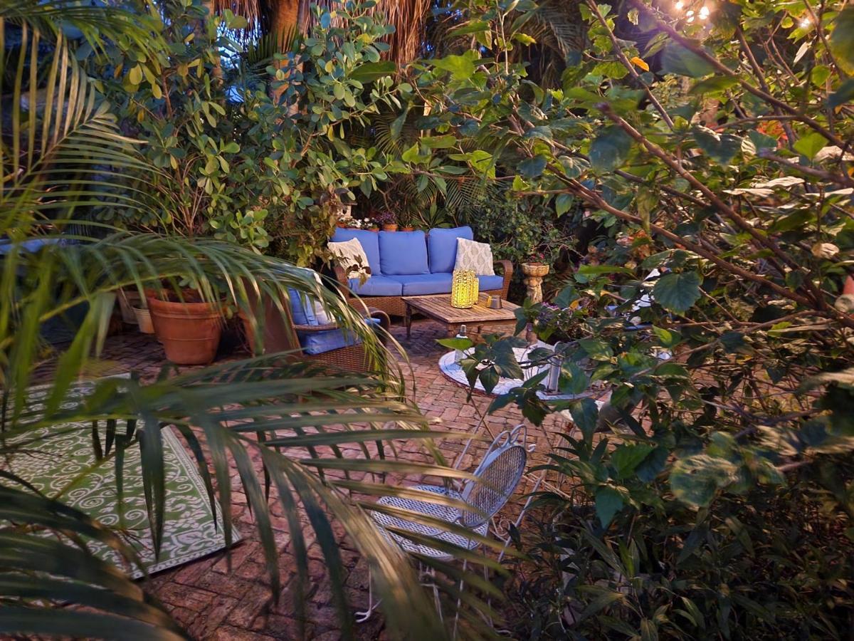 Chateau Gardens Hotel Lake Worth Beach Kültér fotó